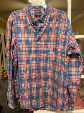 Charleston Threads men's long sleeve shirt size X large pocket